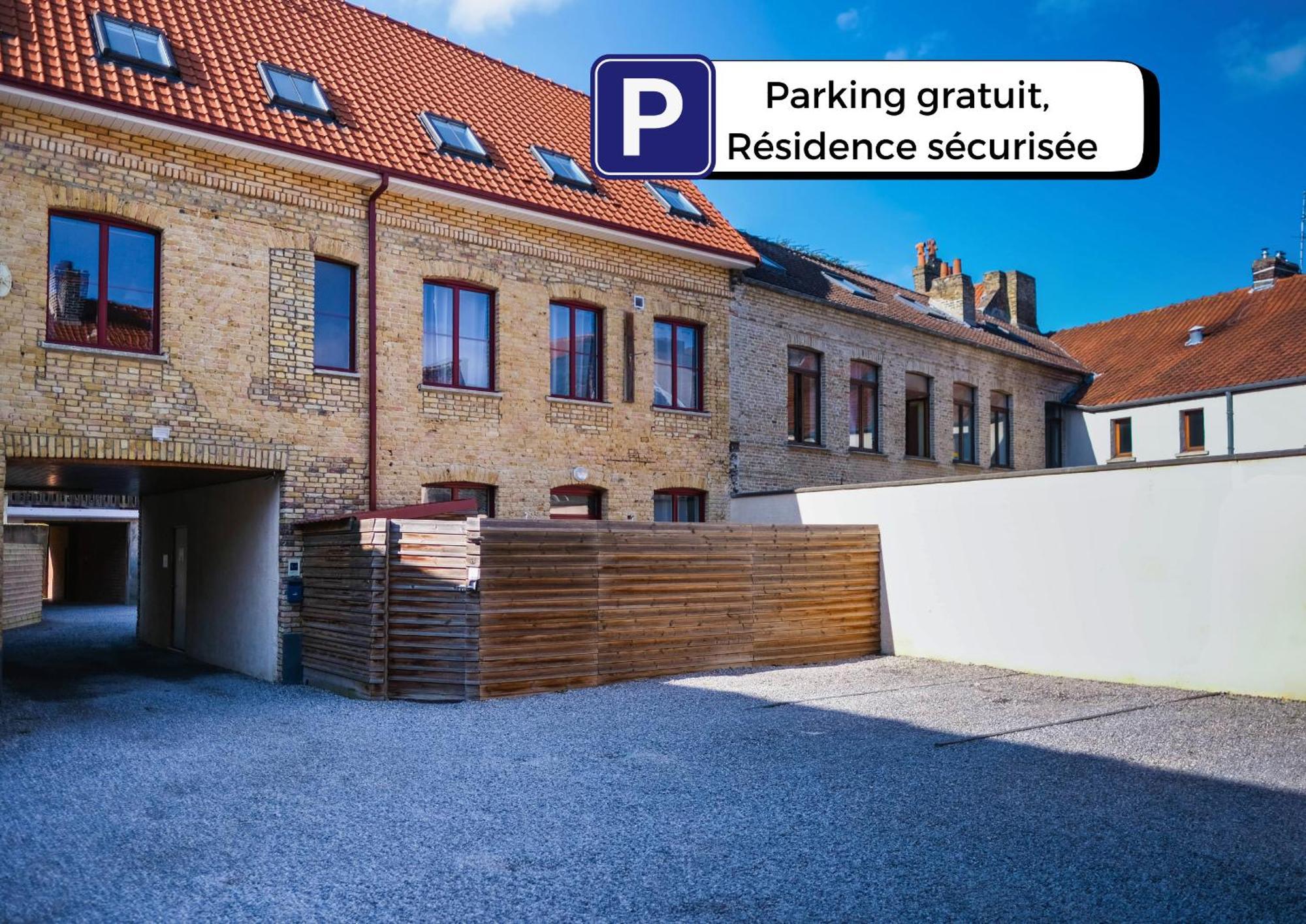 Le Spacieux A Saint-Omer - 2 Chambres, Centre Et Gare A Pied, Parking Gratuit エクステリア 写真